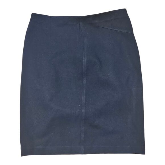 EUC Ann Taylor Women’s Black Pencil & Straight Elastic Waistband Skirt Size 10T - Picture 3 of 9